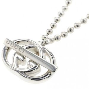 GUCCI Silver Interlocking GG Toggle Necklace